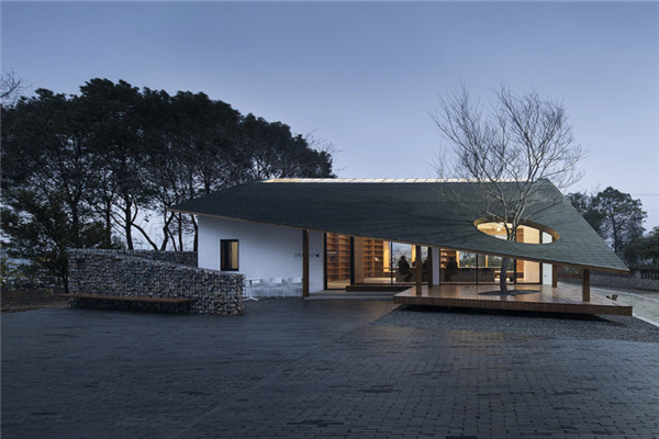 金属复合瓦建筑