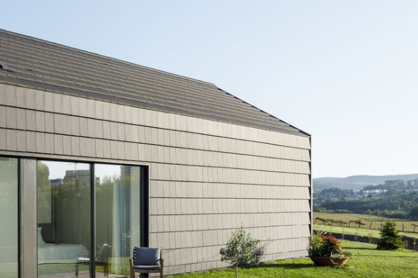 金属复合瓦建筑