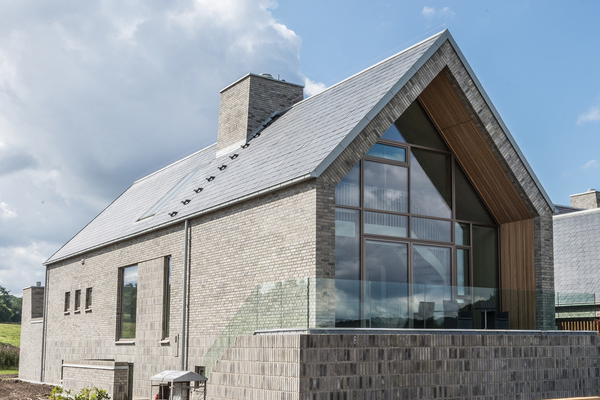 金属复合瓦建筑