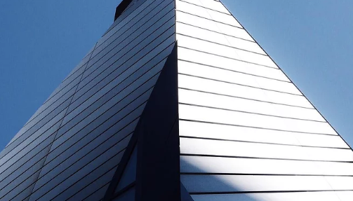 金属复合瓦建筑